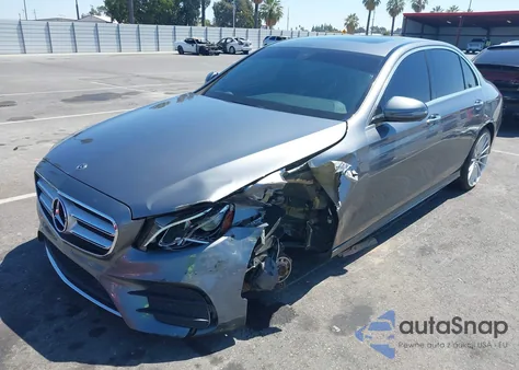 2020 Mercedes-Benz E 350 z USA, uszkodzony, nr VIN W1KZF8DB5LA831711